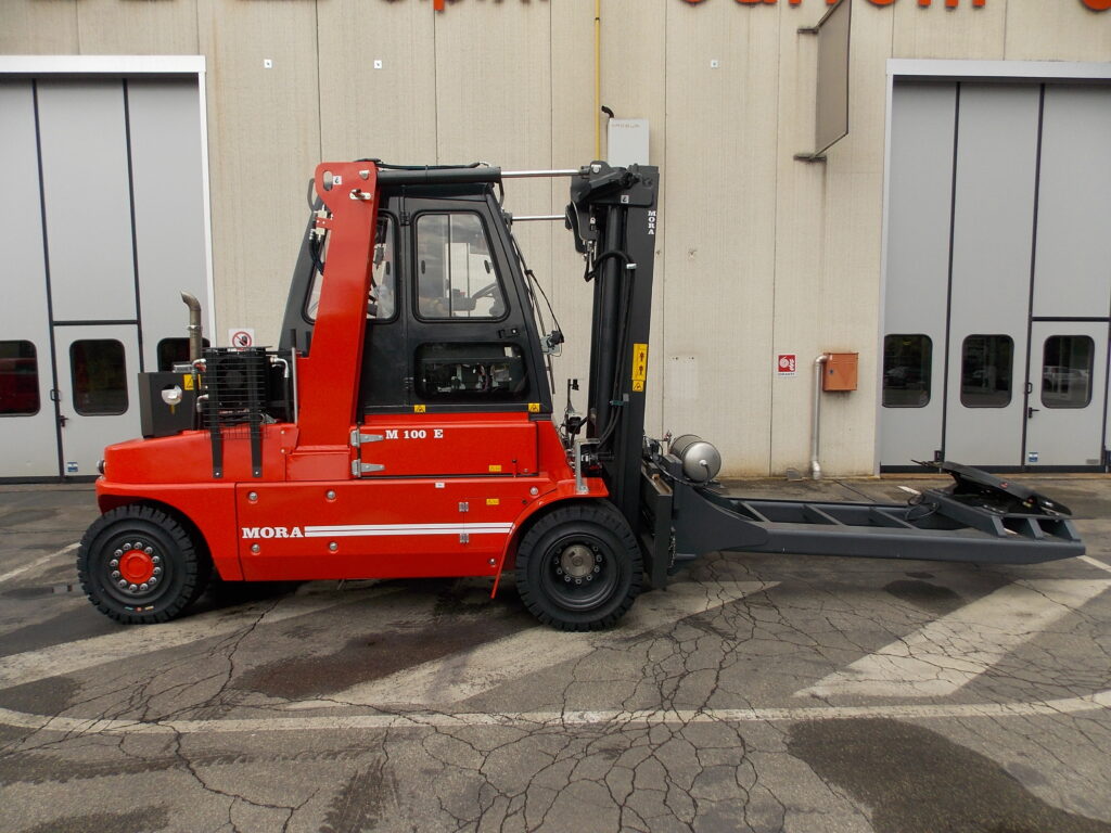 M100E Tracteur3
